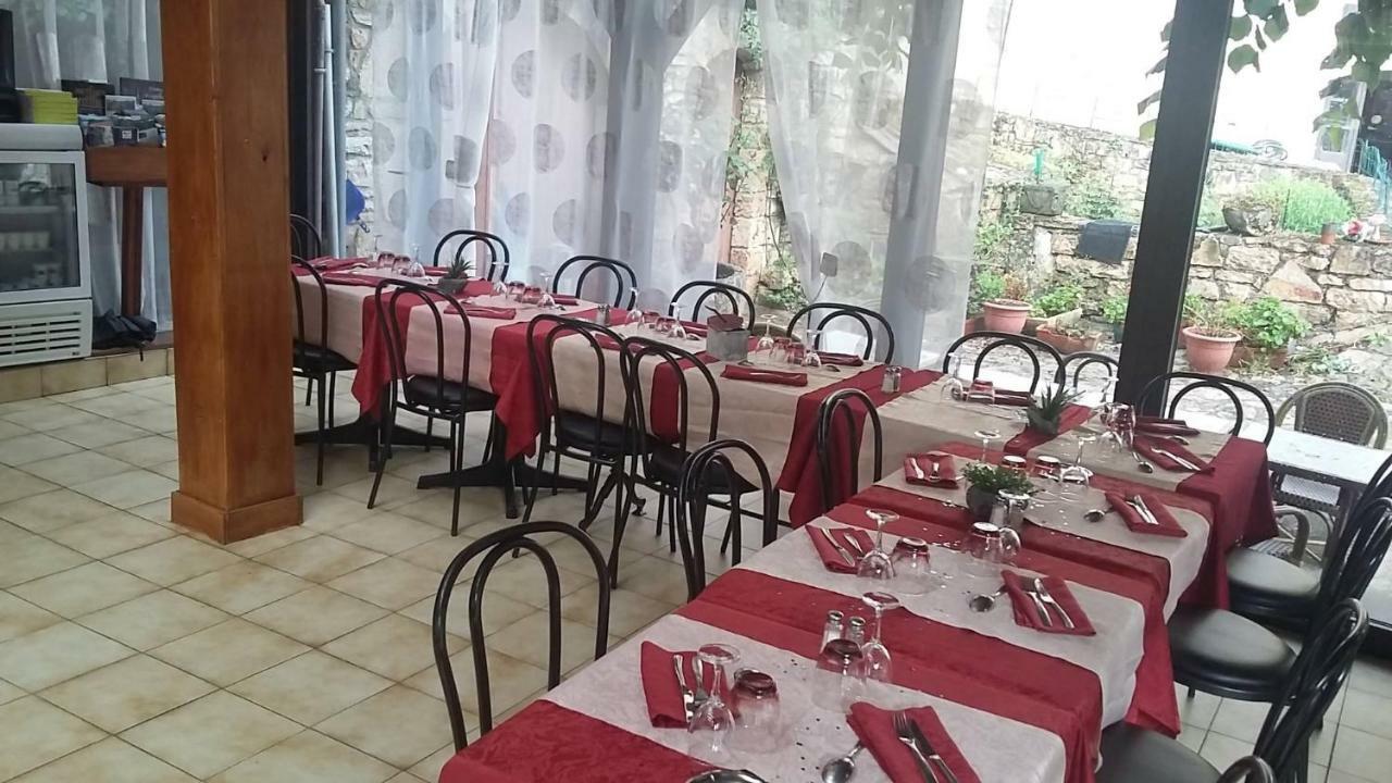 La Petite Maison D'Arnal Sainte-Énimie Zewnętrze zdjęcie